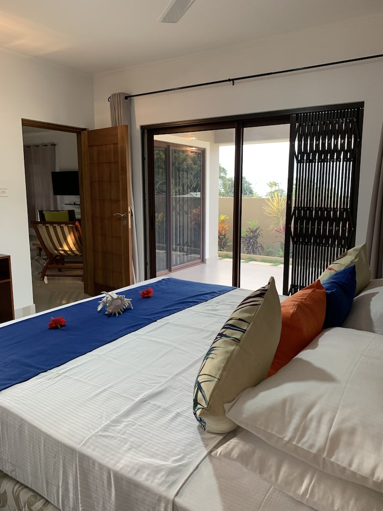 Whispering Palms Self Catering Apartment - Adults Only photo 5