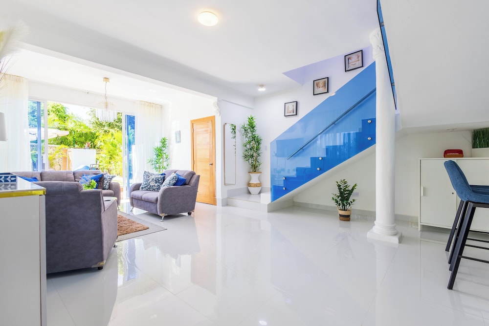 Drake Villa 5