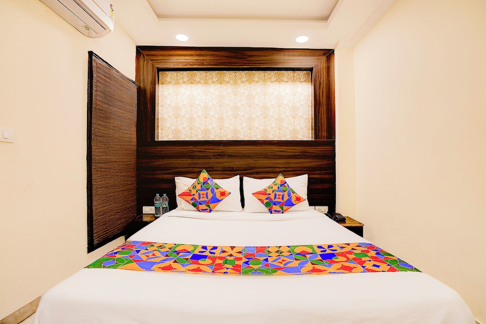 Fabhotel Comfort Stay I