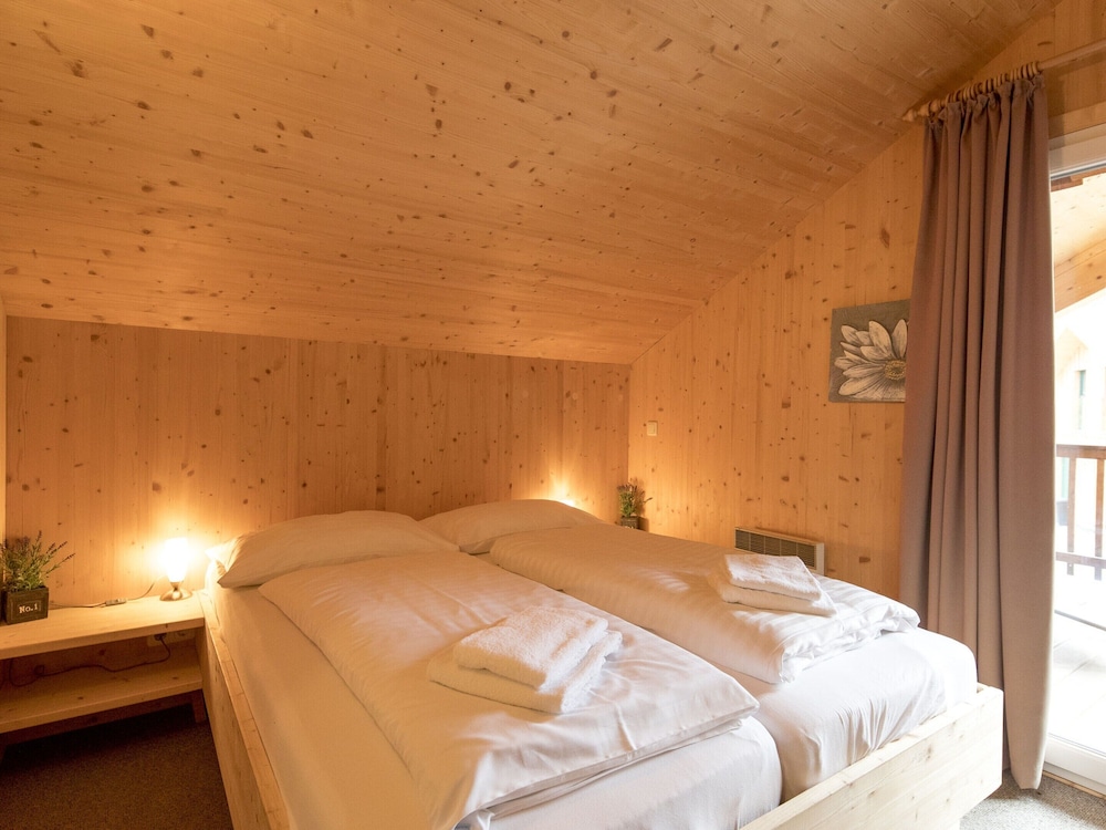 Attractive Chalet on the Slopes