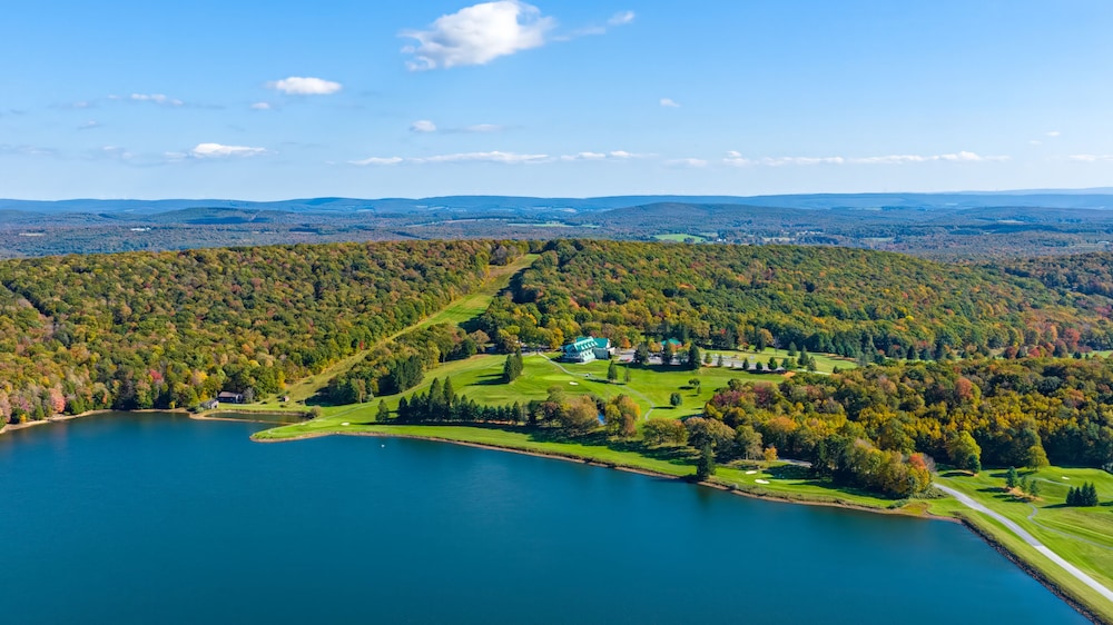 Alpine Lake Resort