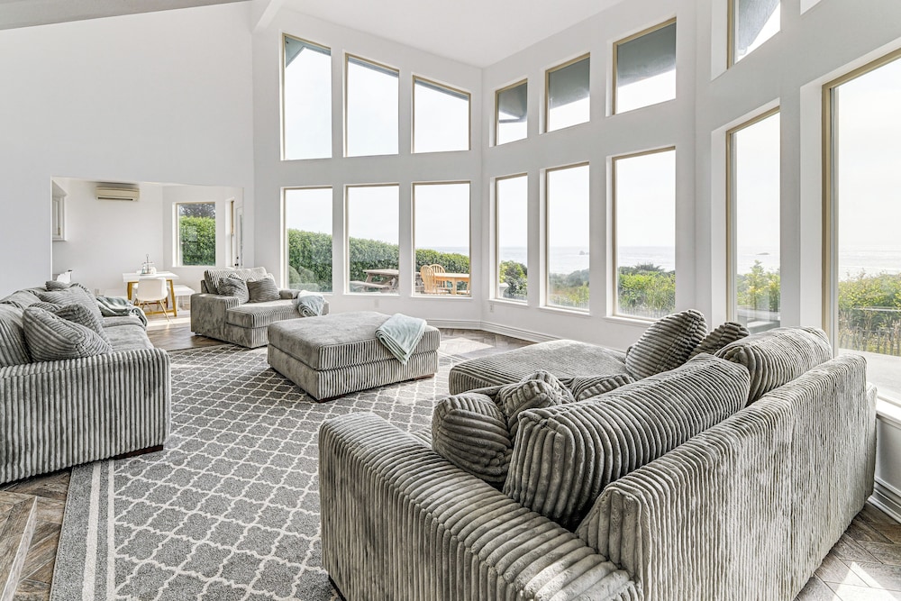 3-acre Property: Beachfront Home in Smith River!