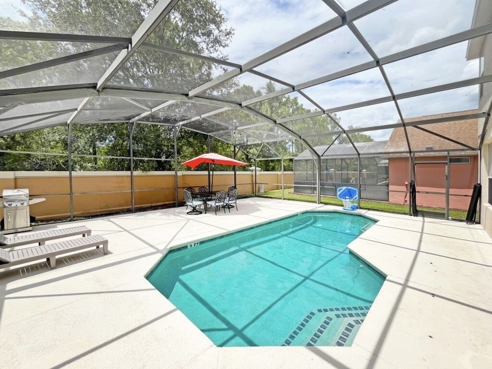 Endless Summer 6 Bedroom Home