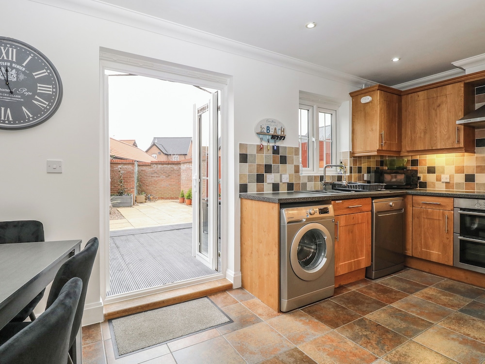 19 Stablefield Way