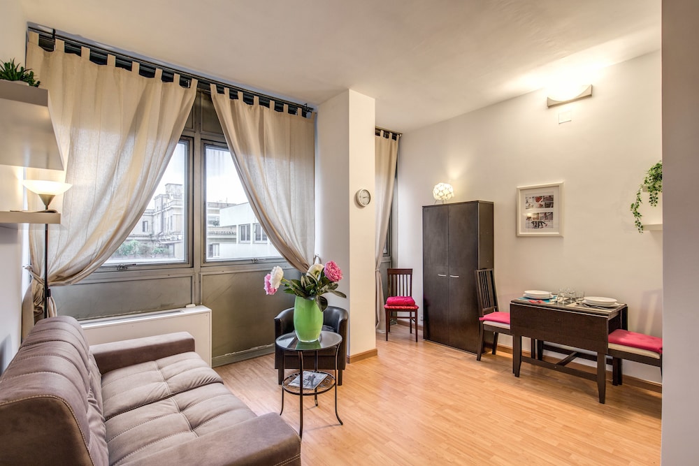 M&L Apartment - case vacanze a Roma