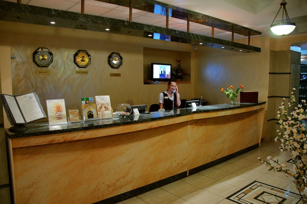 Almaz Hotel