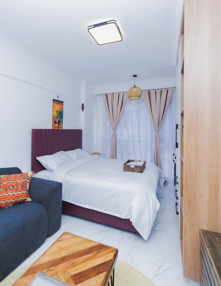Stylish Studio in Smart Homes Kilimani,yaya Centre Nairobi,gym and Free Parking