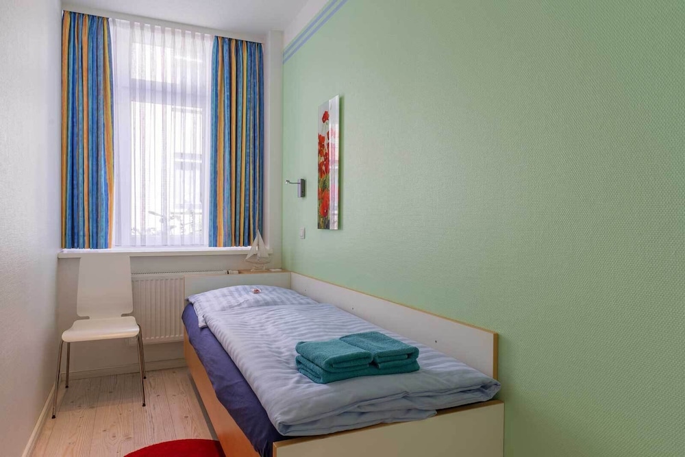 ney.land apartments