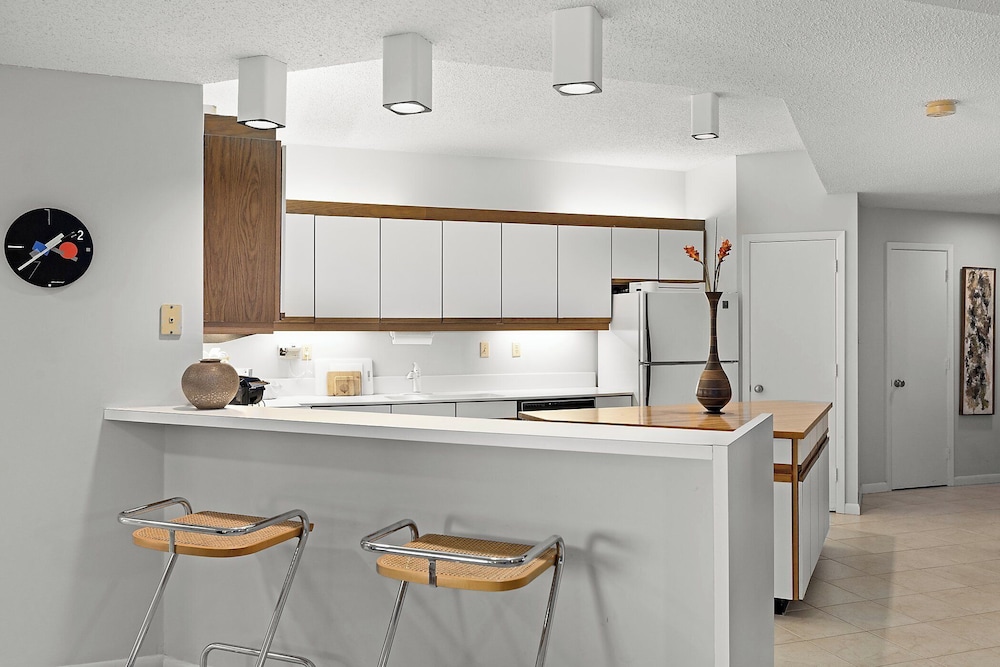 Romar House by Southern Vacation Rentals