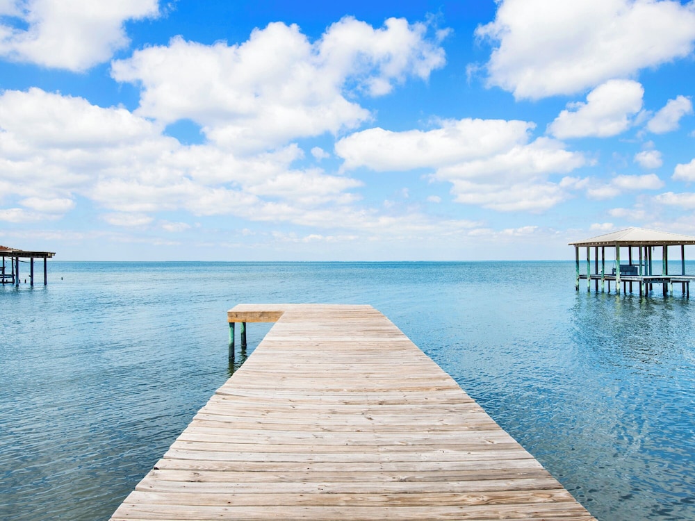 Bay Dream Believer by Southern Vacation Rentals