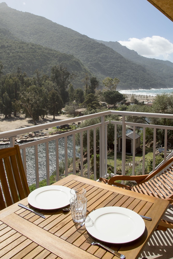 Résidence Hotelière Capu Seninu