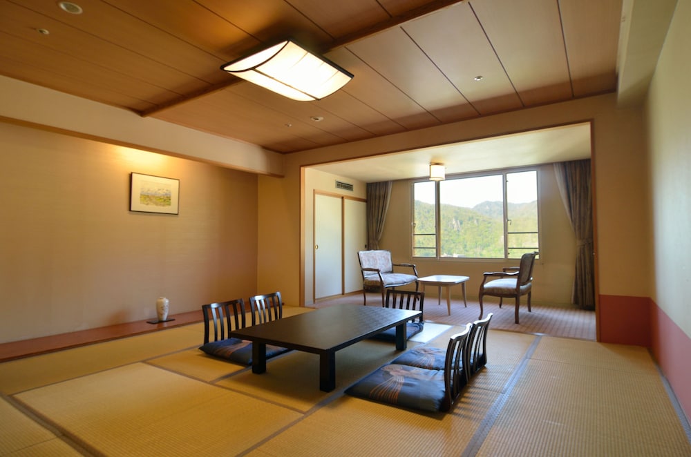 Jozankei Manseikaku Hotel Milione-3