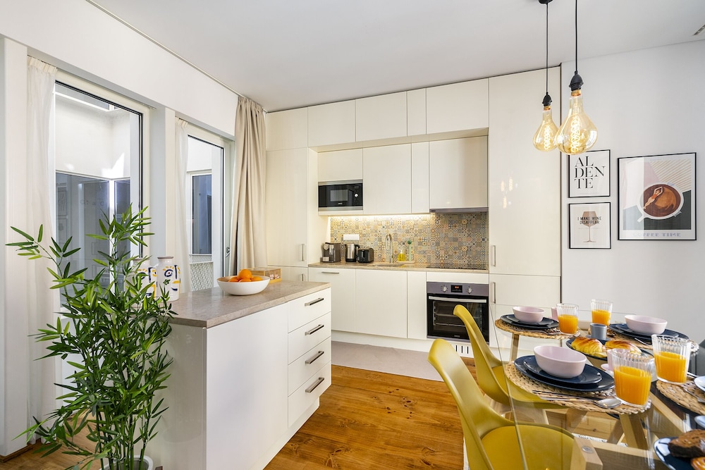 Ribeira11 Design Apartment view 5