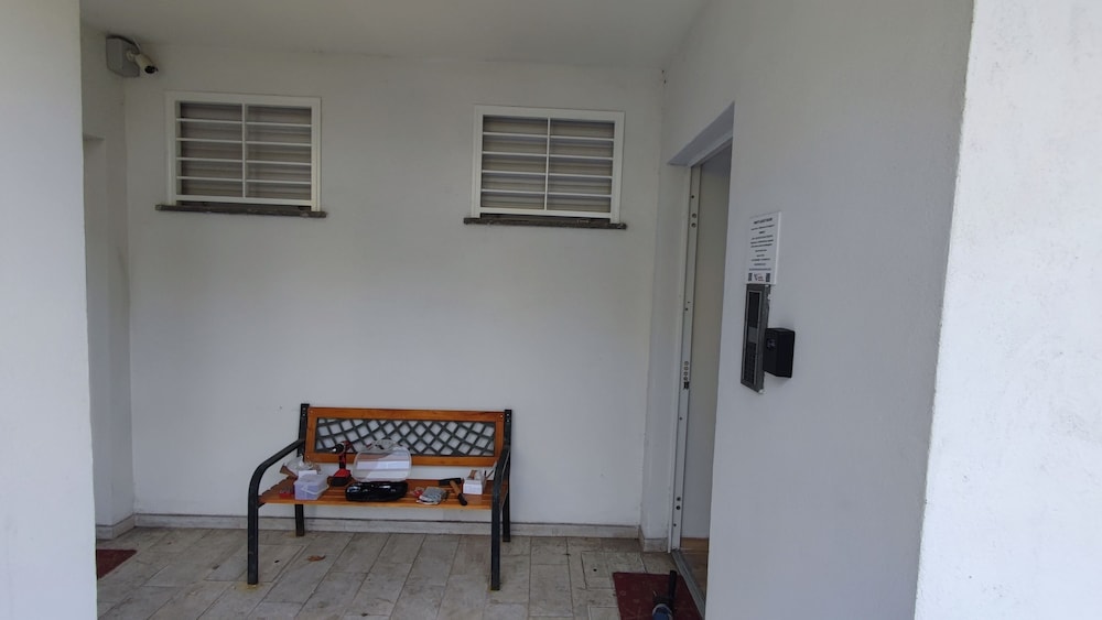Pisky's Guest House