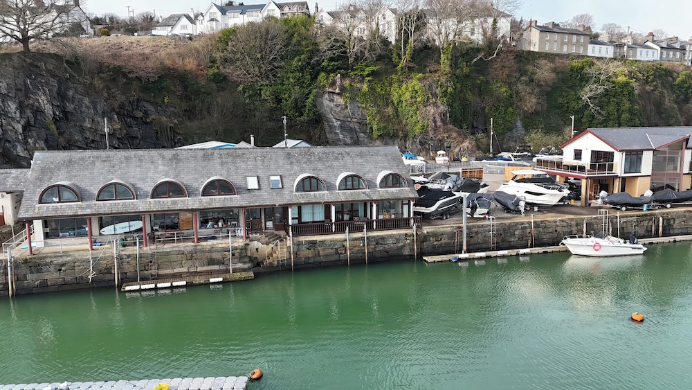 Fisherman Cove