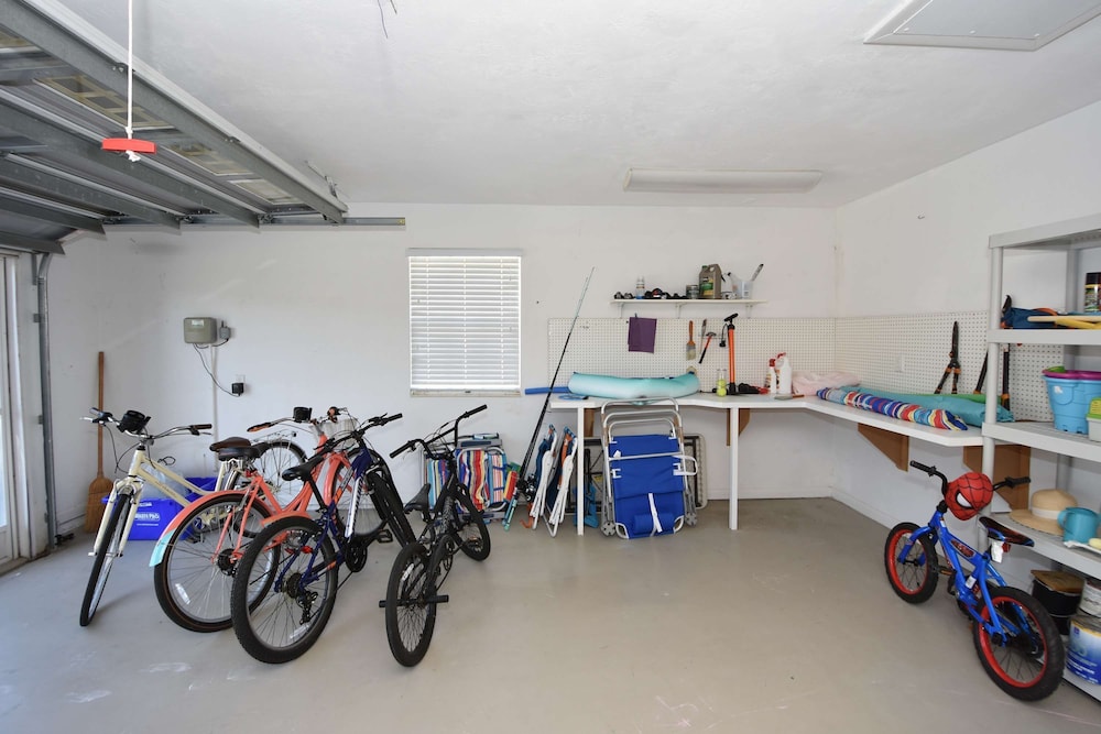 Sea Colony Cottage - Beachside Cottage in Beachfront Community w Pool