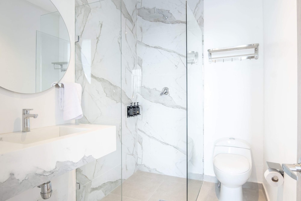 w Dazzling 2BR w Fantastic Terrace in CTG