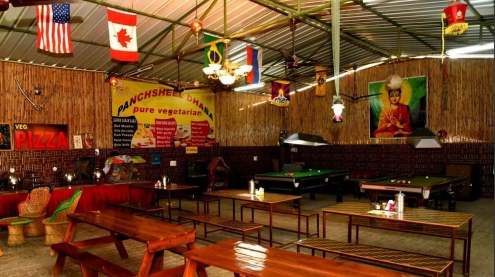 Food & Beverage