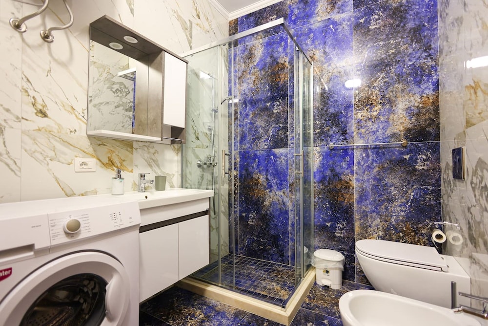 Grandstay Urban Five