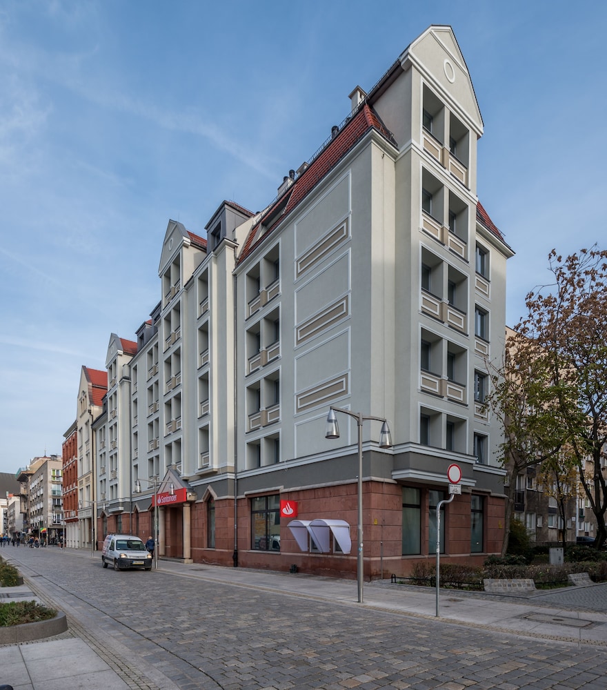 Hotel Q17 Apartments - Image 1