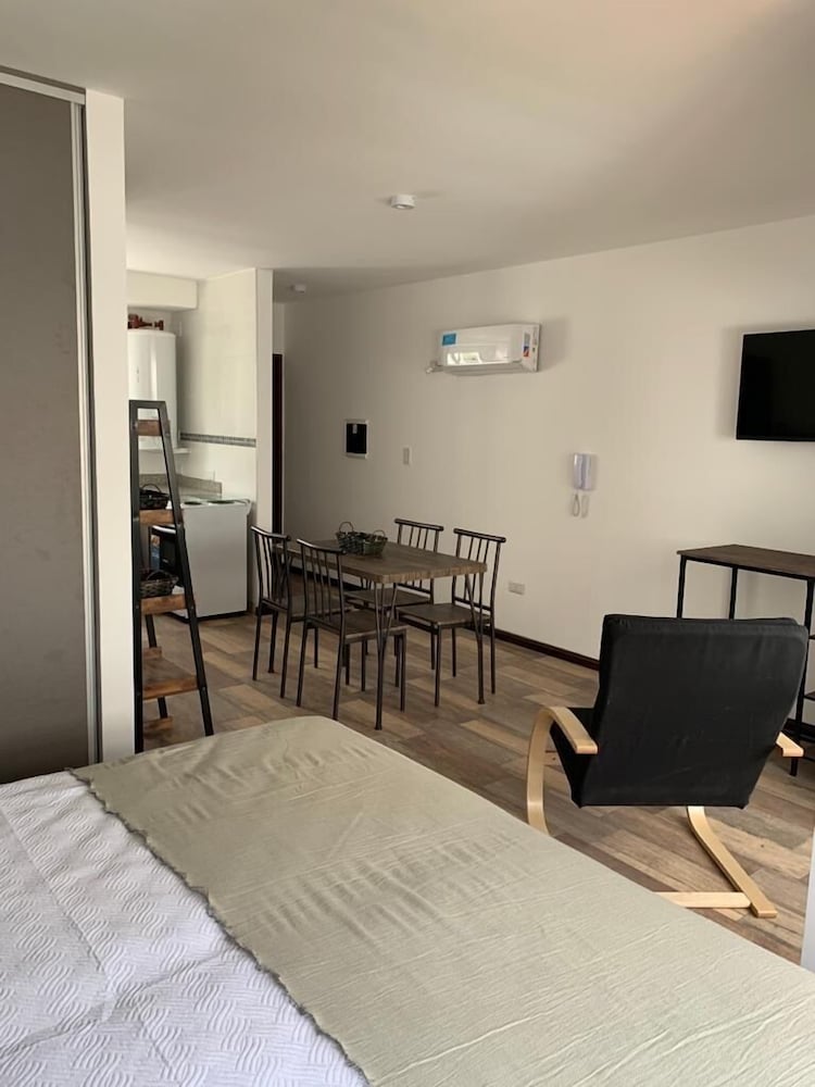 Monoambiente En Excelente Ubicación
