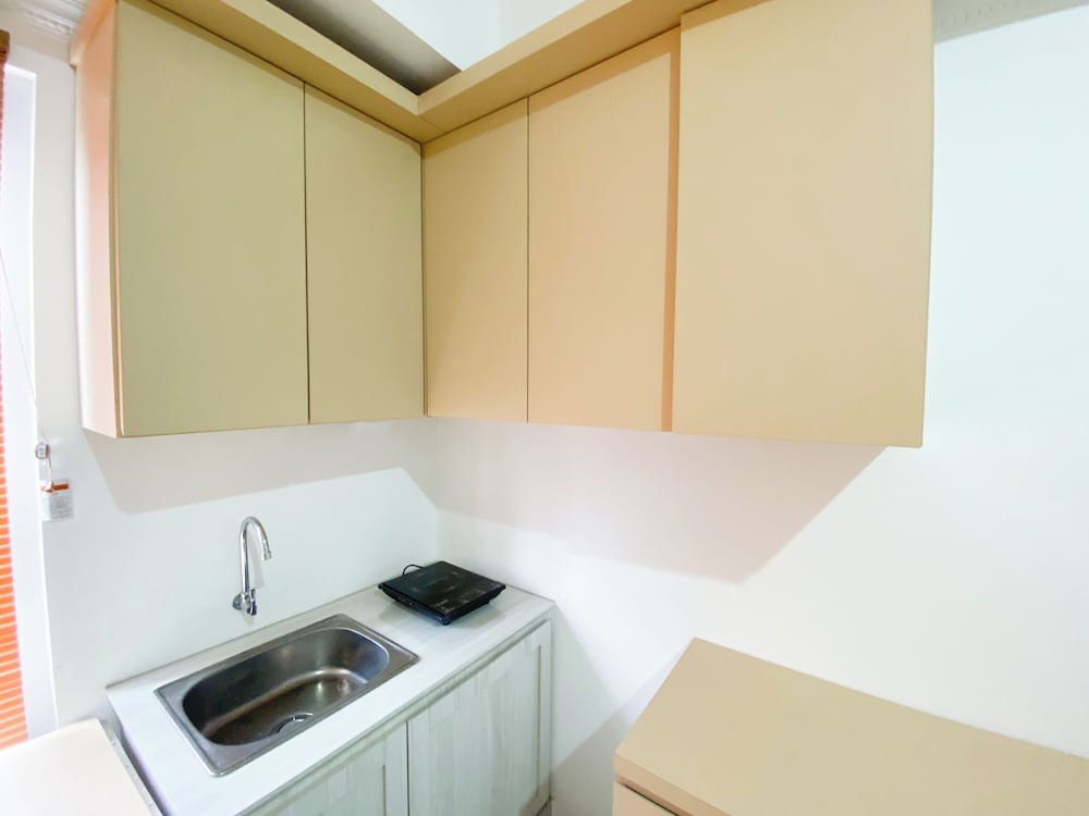 Well Furnished And Cozy Studio Paltrow City Apartment