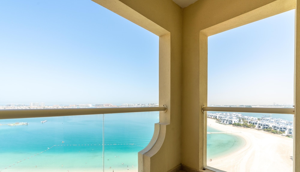 Dream Inn - Shoreline Al Sultana