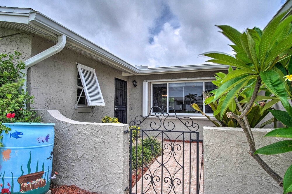 Sunny Canalfront Getaway, 8 Mi to Cocoa Beach view 5