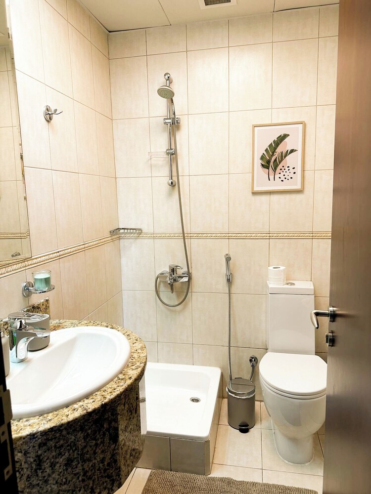 2BR Luxury Apartment Sea View