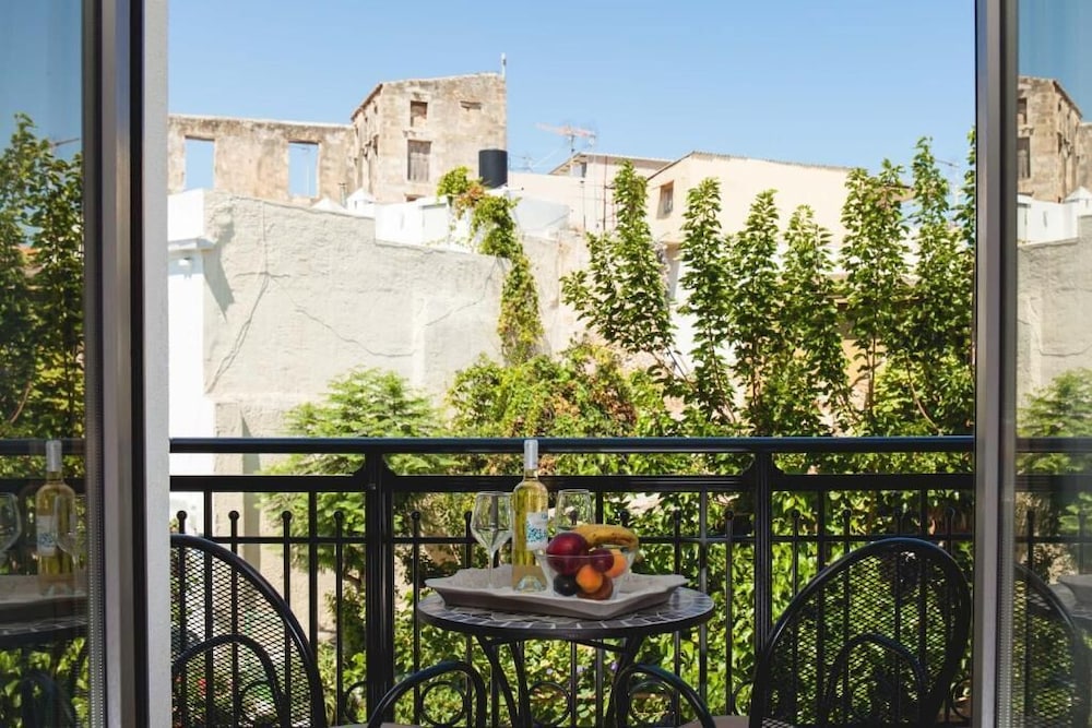 Nival Luxury Suites