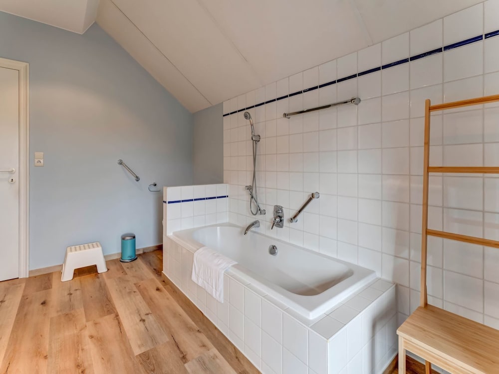 Heers Retreat With Sauna