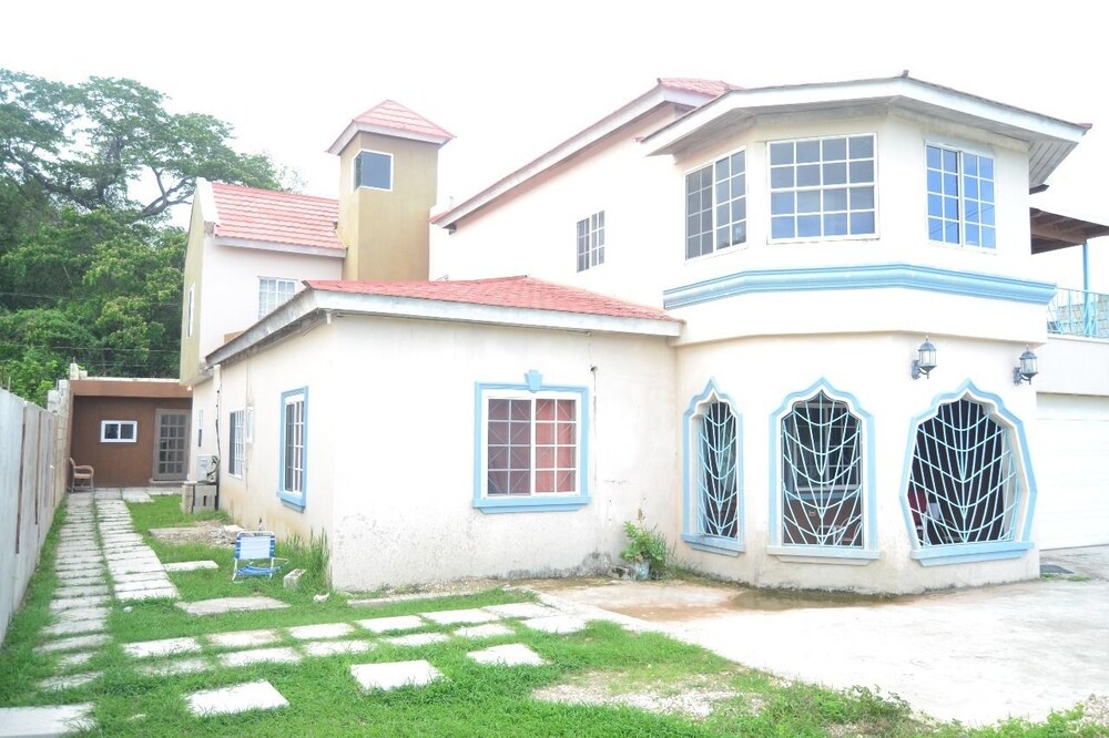 Angels Mini Mansion