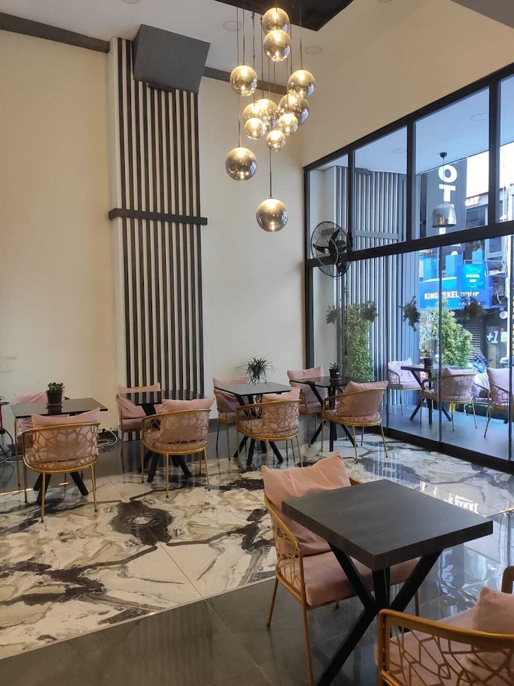 Vali Konak Otel - Image 16