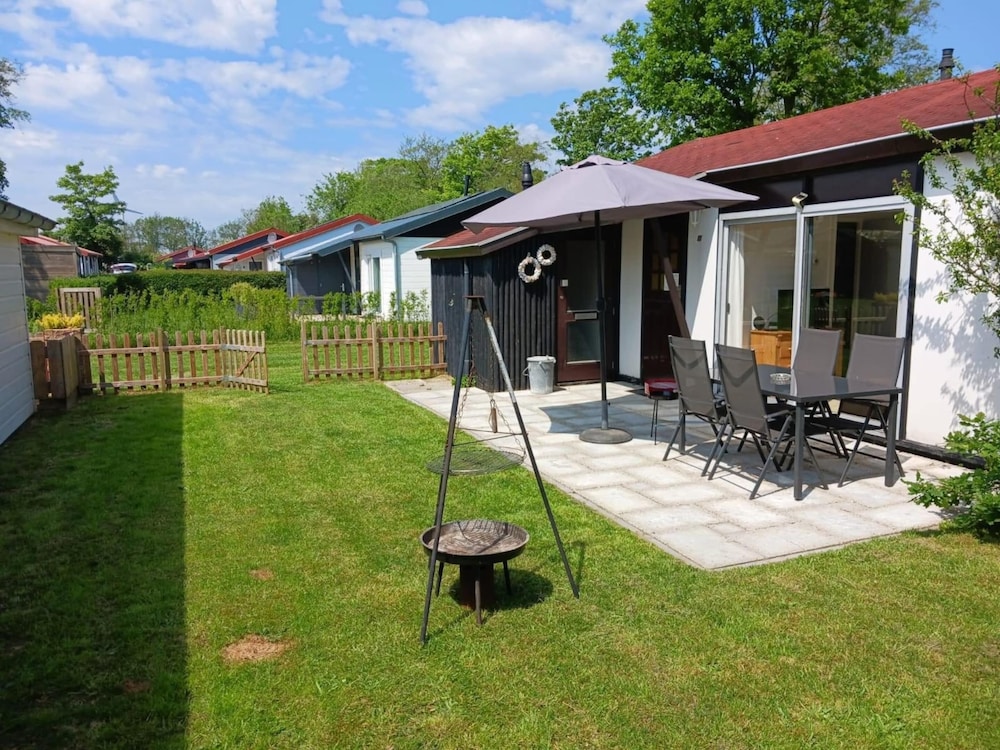 Comfortable Holiday Bungalow for 4 People