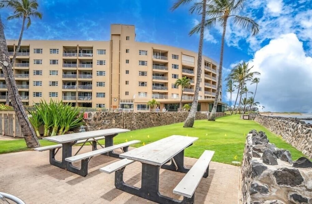 Menehune Shores, #509 2 Bedroom Condo