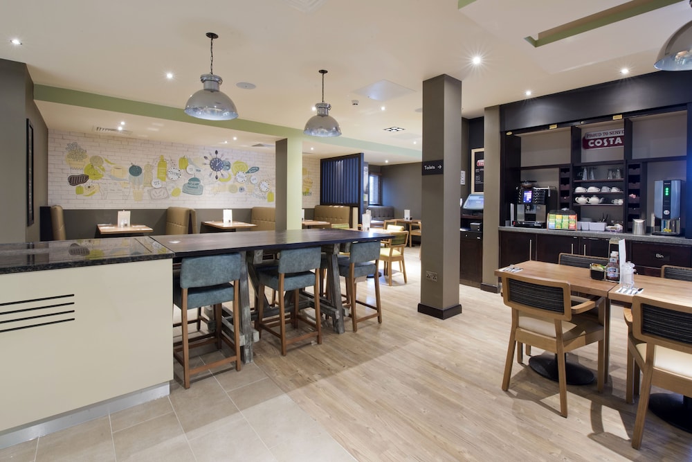 Premier Inn London Tottenham Hale 3