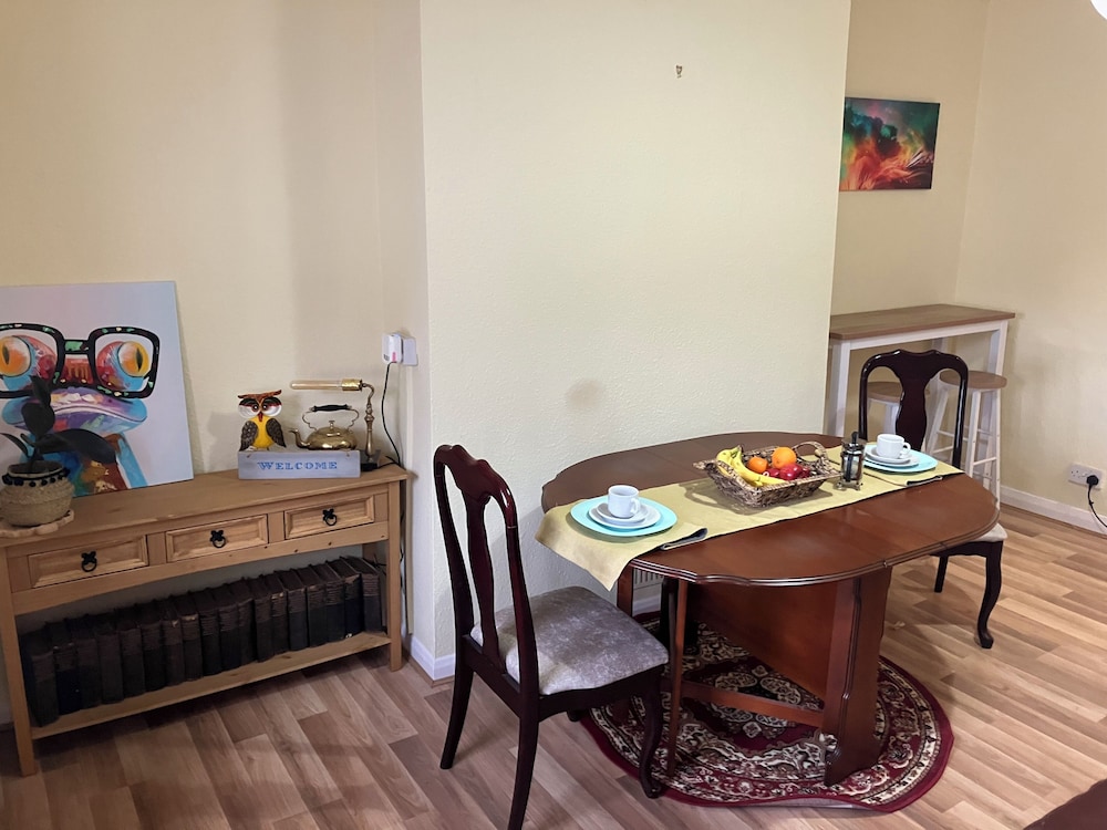 Maryport Cozy Apartment Retreat