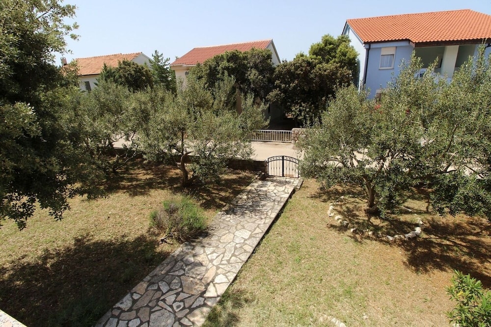 Photo 22