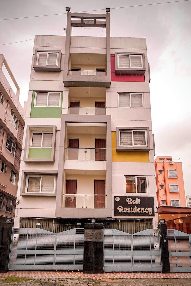 Roli Residency