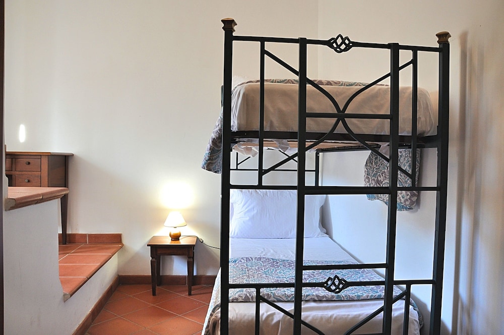 Villa i Noccioli - 18 Sleeps Private Pool