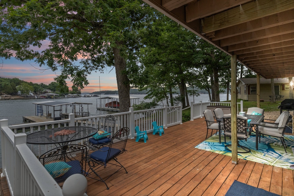 Boat Slip, Fishing, Lake Views, Main Channel