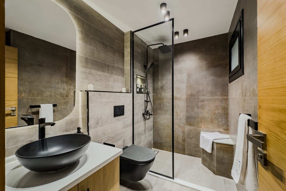 Xuru Heliopolis 3- 5 Min to Airport