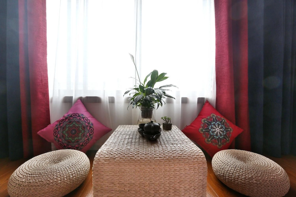 Bugu Hostel