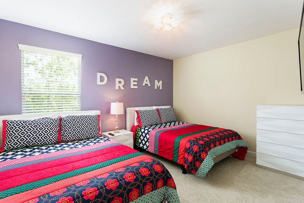 Paradise Palms 2946 - Image 2