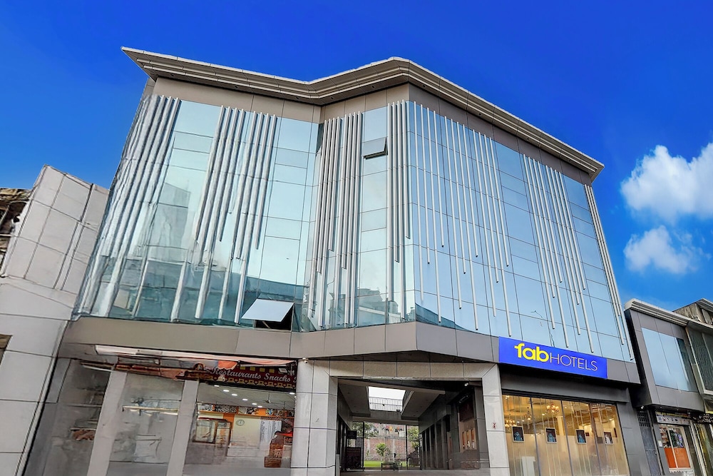 Fabhotel The Royal Kishan Complex