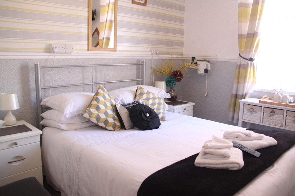 Serena Court Hotel