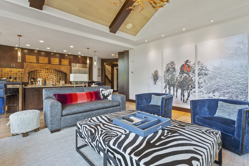 Flagstaff Lodge at Deer Valley Resort - Four Bedroom Residence #507 4 Condo