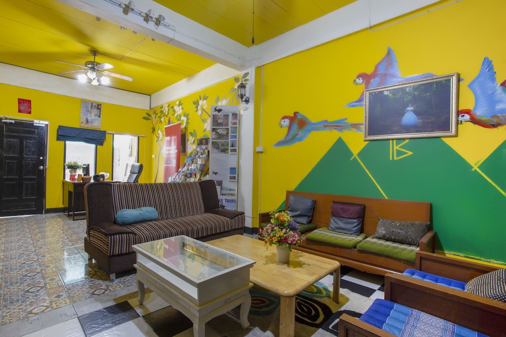 lounge