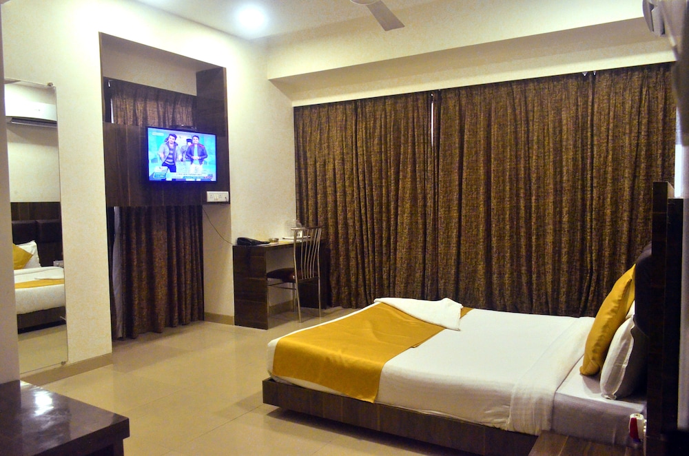 Mumbai Vacations - THE BEST HOTEL MUMBAI - Property Image 16