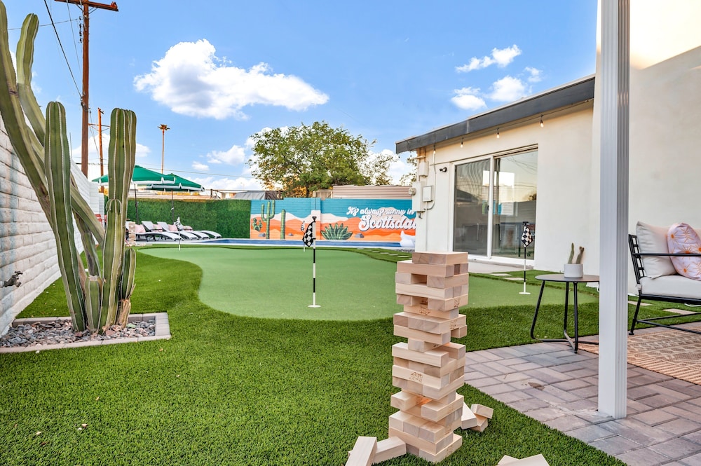 Beatrice Mini-resort Scottsdale